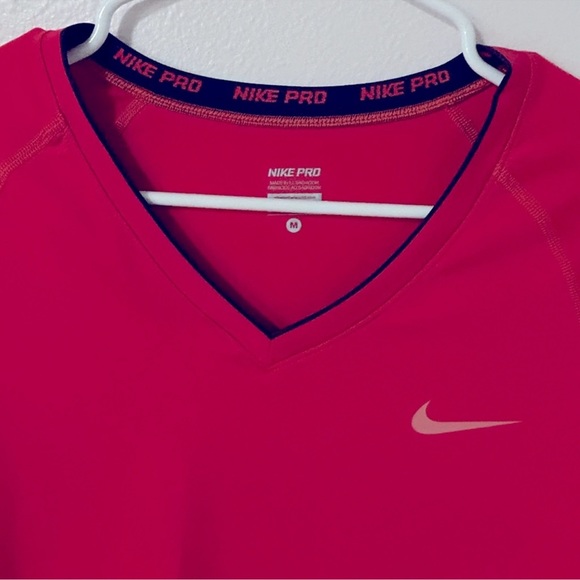 Nike Pro Long Sleeve Workout Tee Sz M - Picture 2 of 5